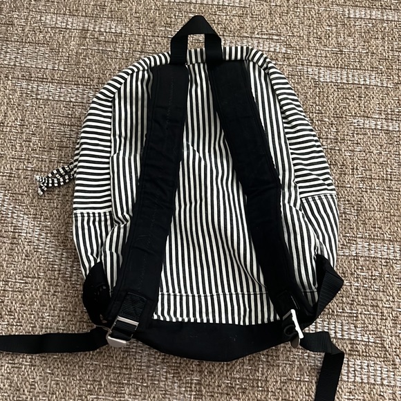 O'Neill backpack - Picture 3 of 5